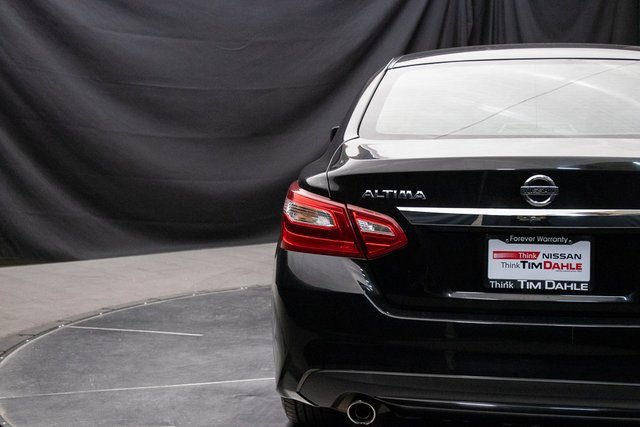 Used 2016 Nissan Altima 2.5 S w/ Power Driver Seat Package image 12