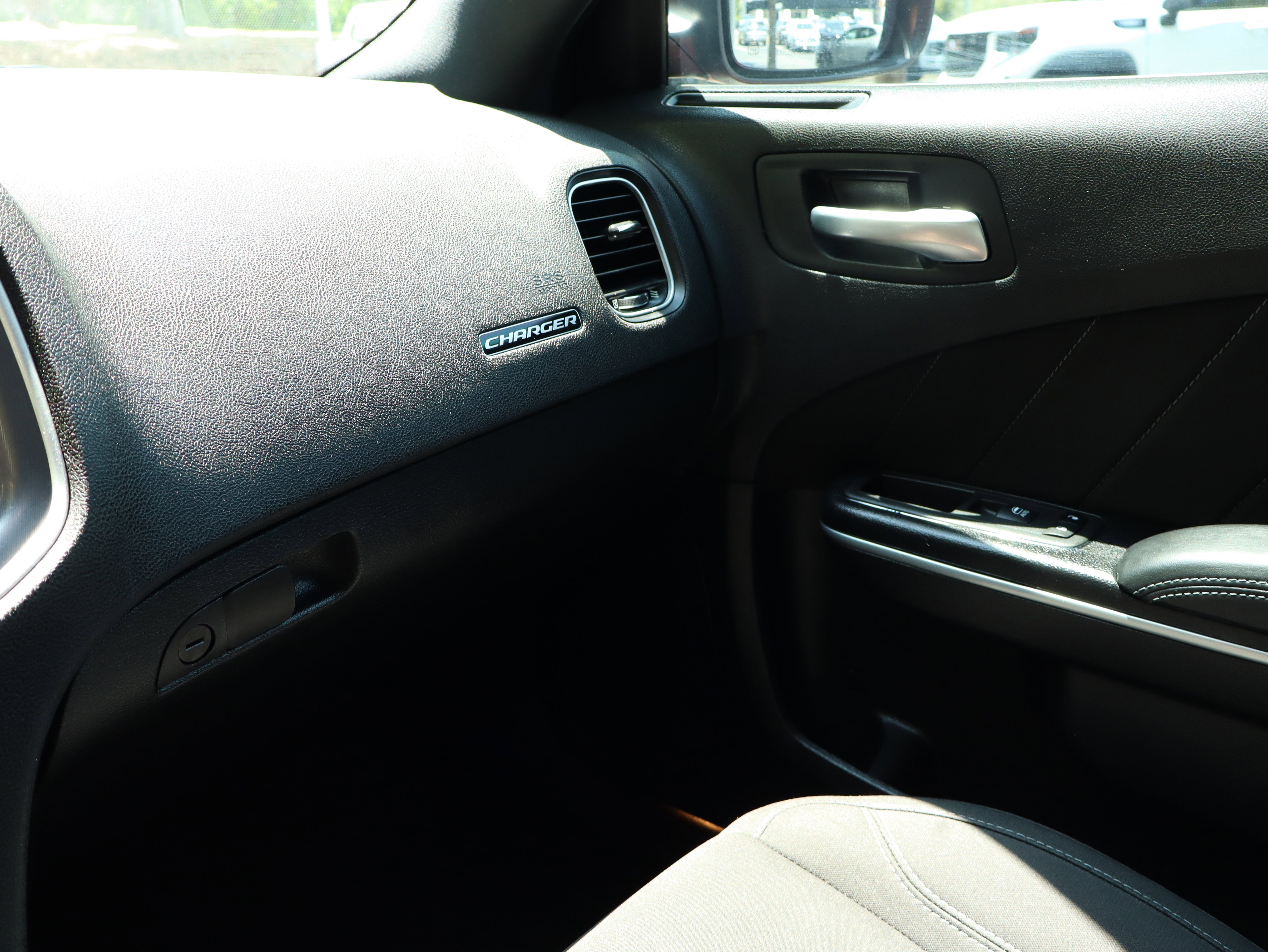 Certified 2026 Cadillac Escalade Platinum Sport w/ LPO, Floor Liner Package AWD/4WD image 88