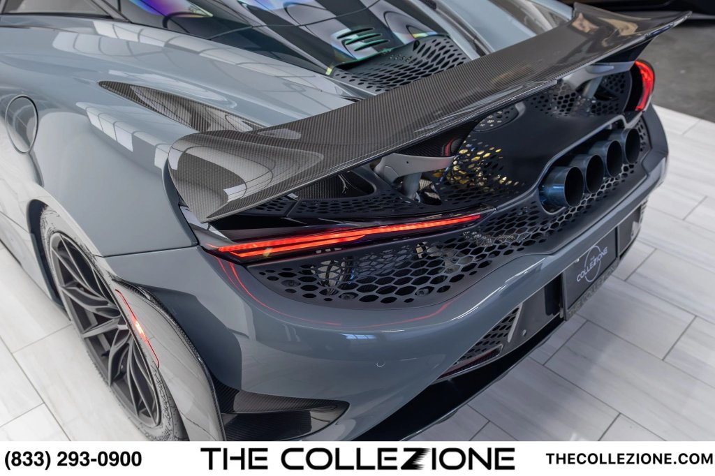 Used 2021 McLaren 765LT RWD image 25