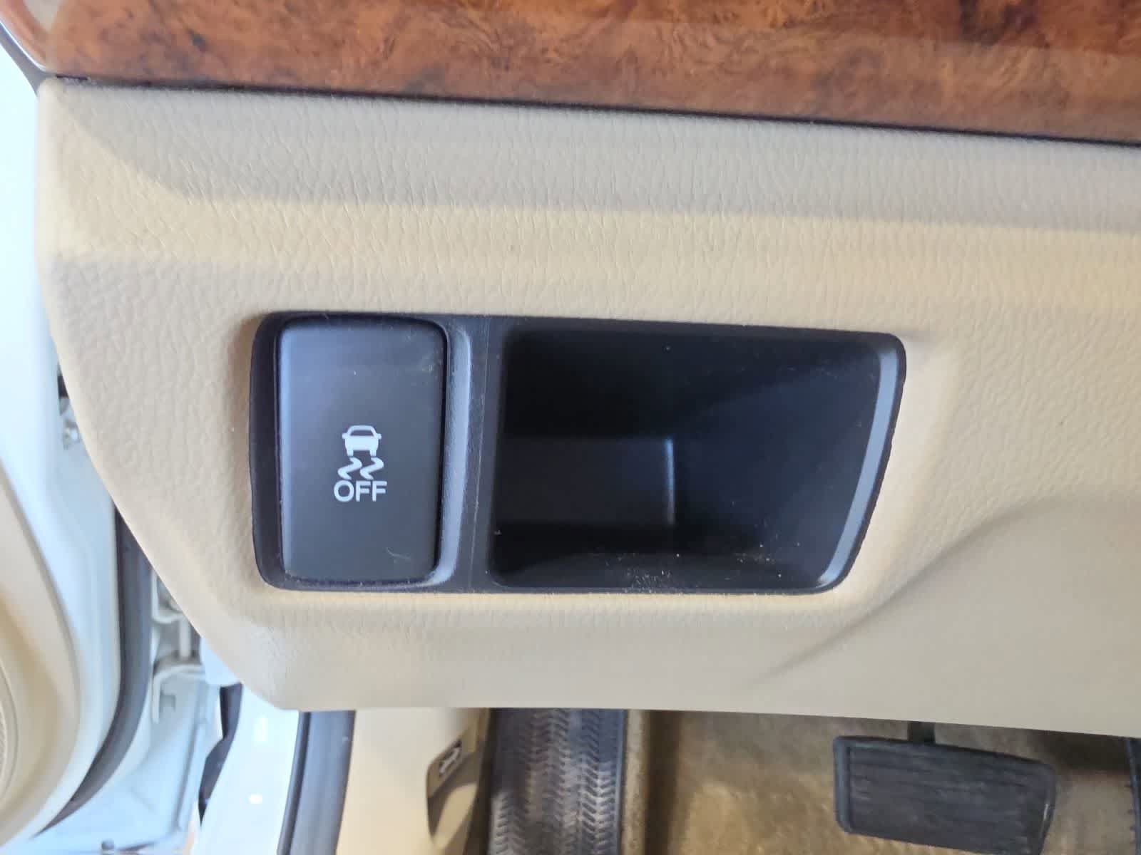 Used 2011 Honda Accord EX-L image 21
