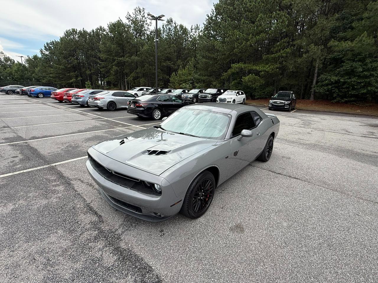 Used 2019 Dodge Challenger SXT RWD image 25