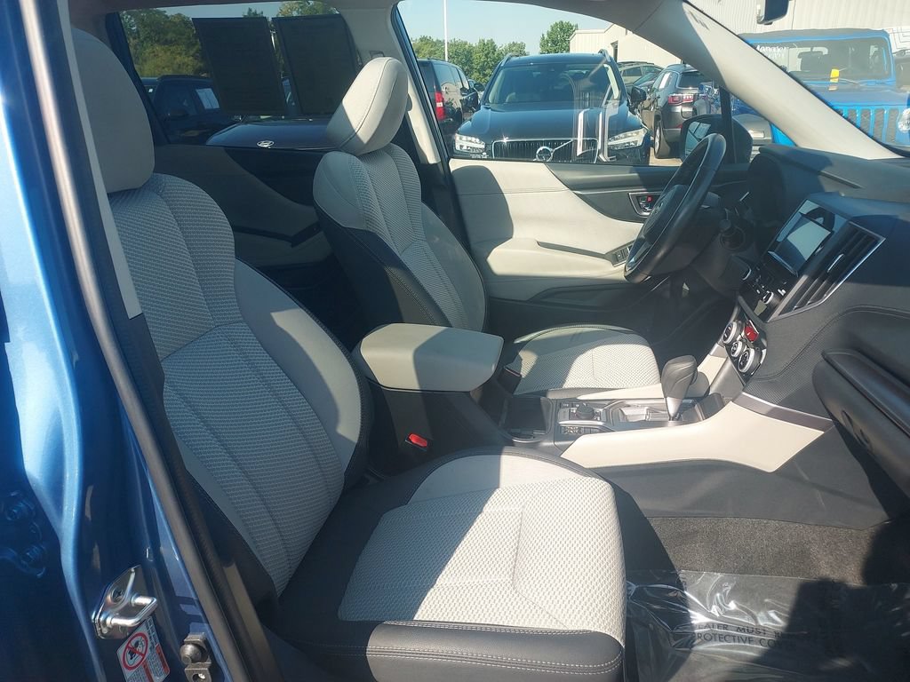 Used 2019 Subaru Forester Premium AWD/4WD image 31