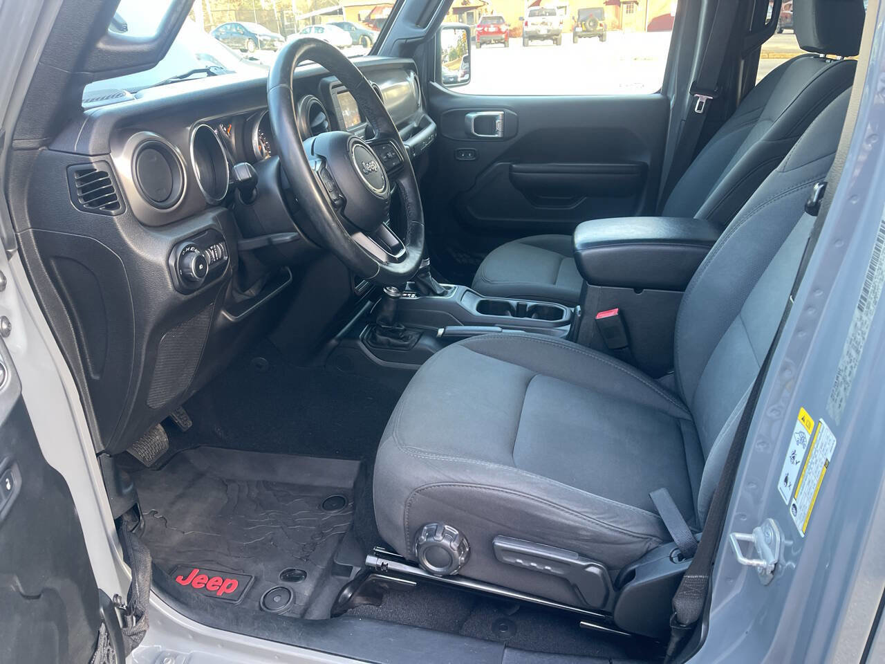Used 2018 Jeep Wrangler Unlimited Sport S image 8