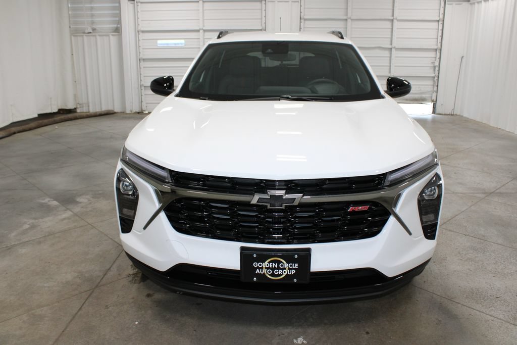 New 2026 Chevrolet Trax RS w/ Driver Confidence Package FWD image 3