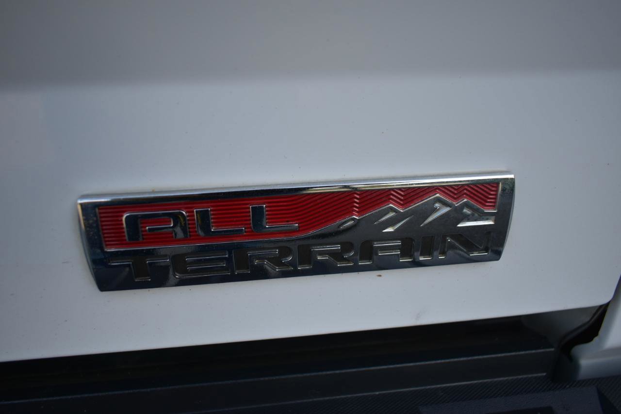 Used 2017 GMC Sierra 1500 SLT AWD/4WD image 42