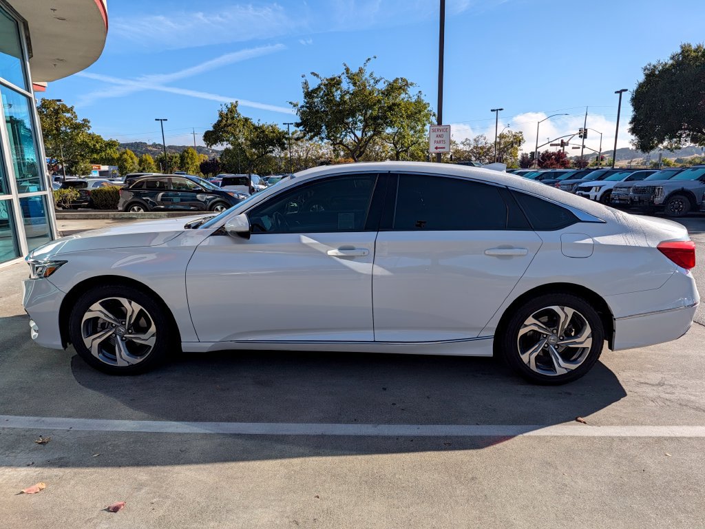 Used 2020 Honda Accord EX-L image 2