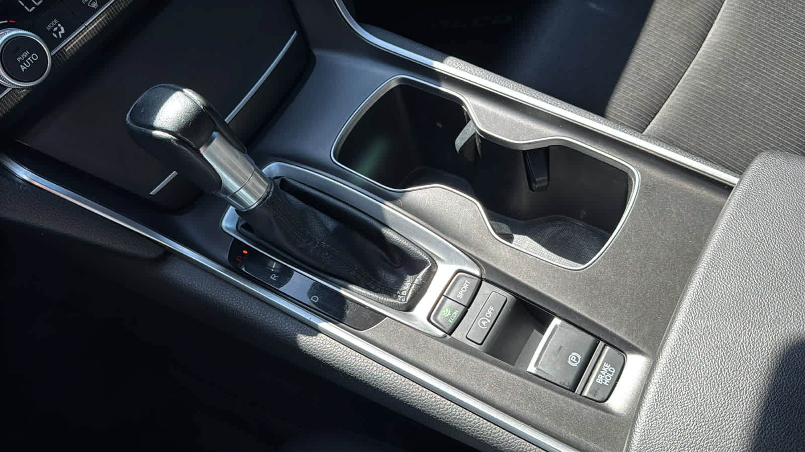 Used 2022 Honda Accord Sport image 19
