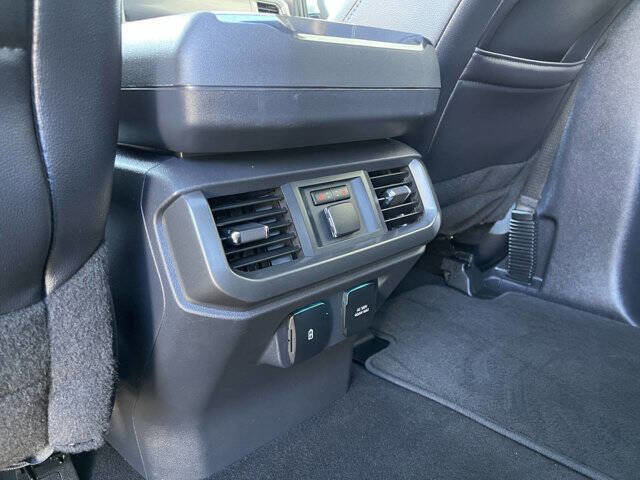 Used 2024 Ford F150 Lariat w/ Equipment Group 502A High AWD/4WD image 14