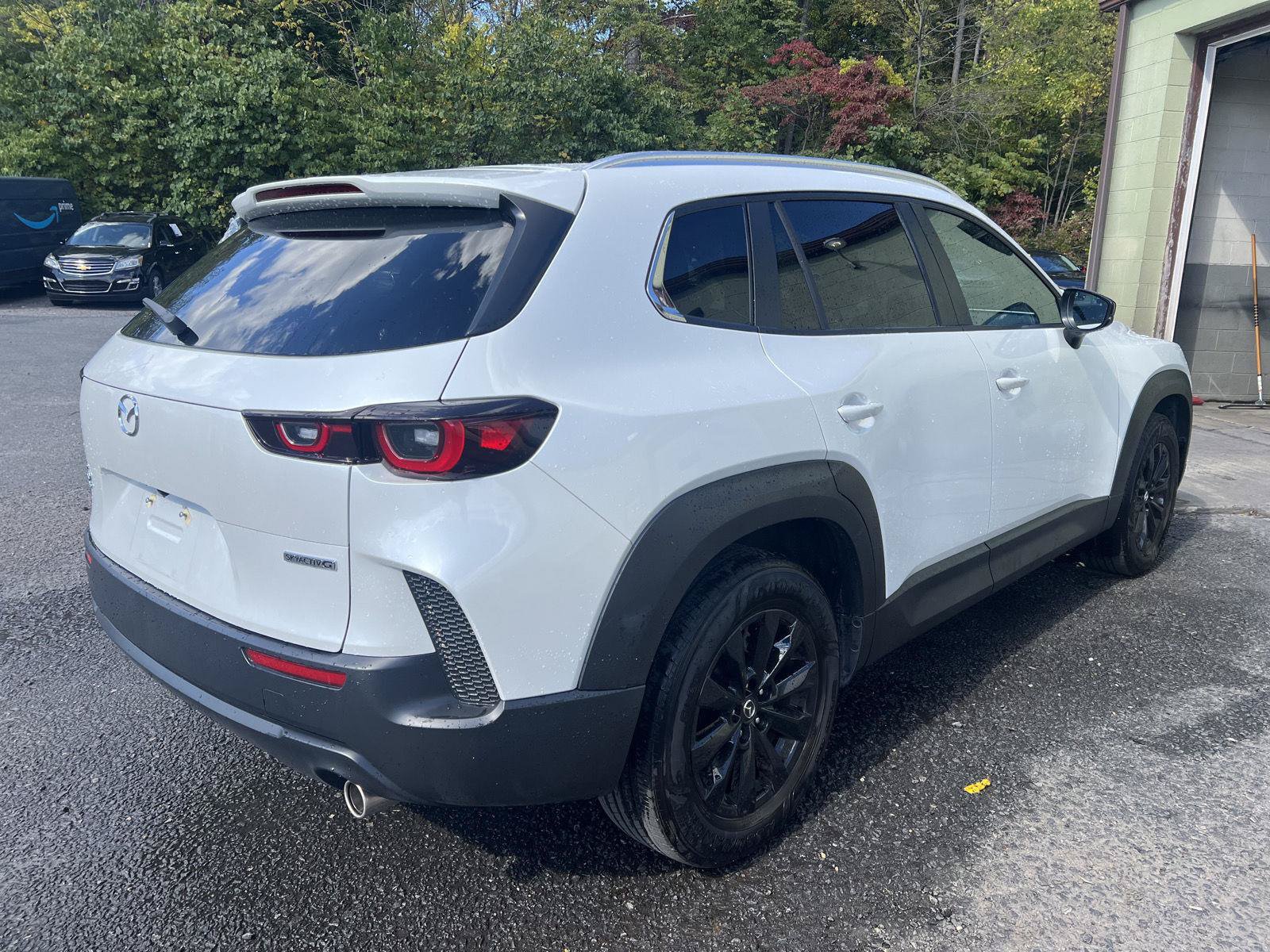 Used 2025 MAZDA CX-50 AWD 2.5 S w/ Cargo Package image 3