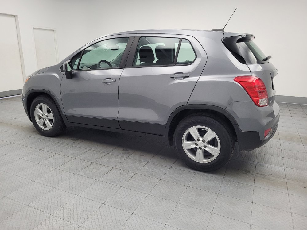 Used 2020 Chevrolet Trax LS FWD image 3