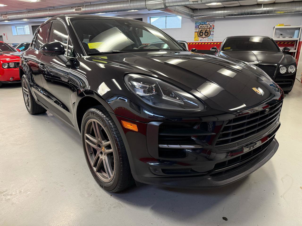 Used 2021 Porsche Macan S AWD/4WD image 8