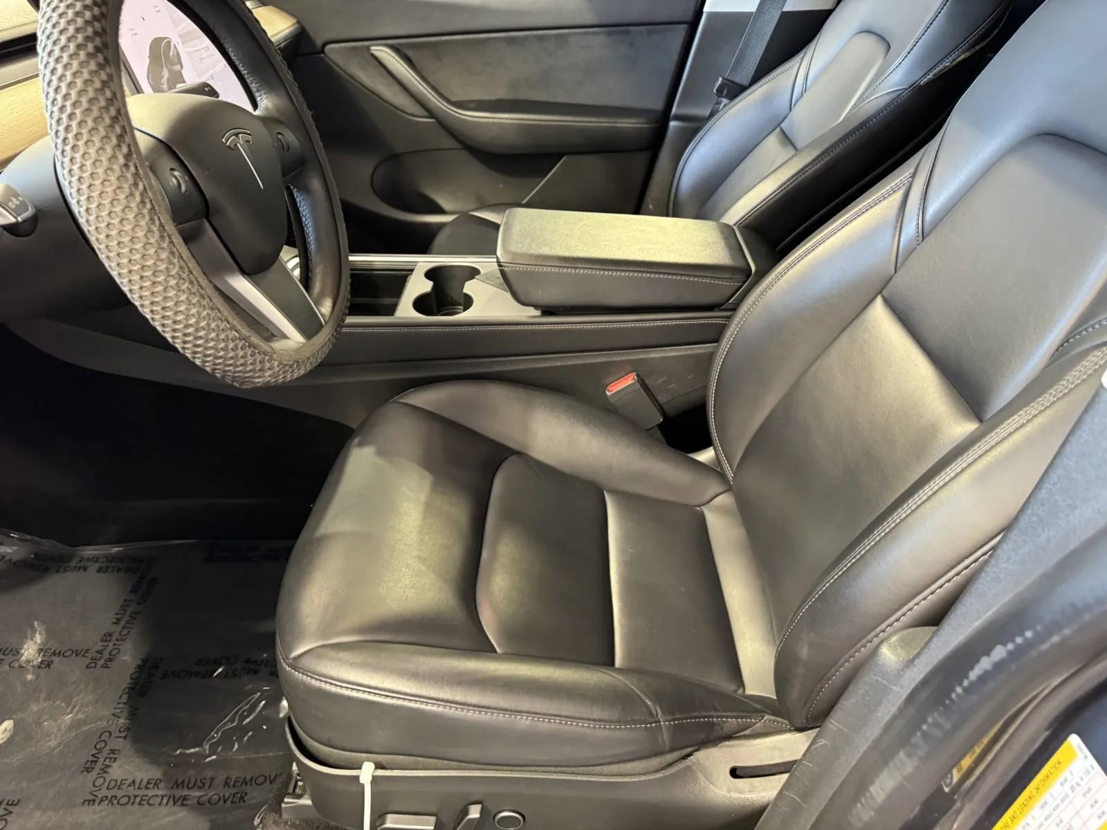 Used 2022 Tesla Model Y Long Range image 12