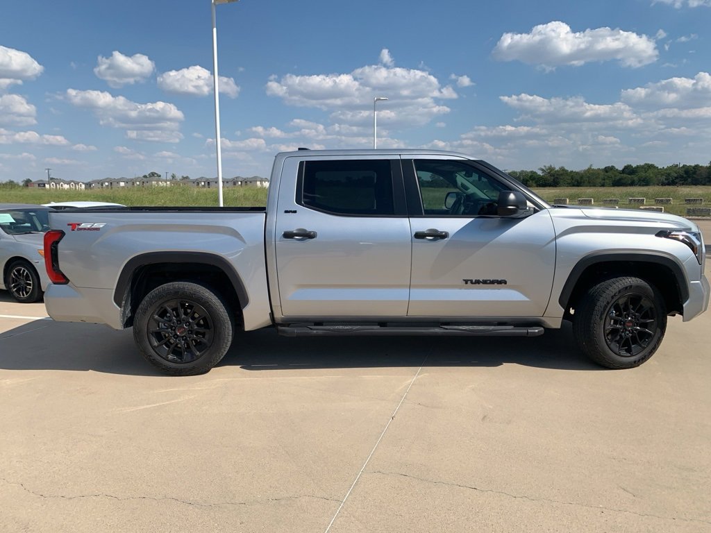 Used 2024 Toyota Tundra SR5 image 2