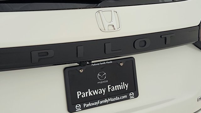 Used 2025 Honda Pilot Touring image 33