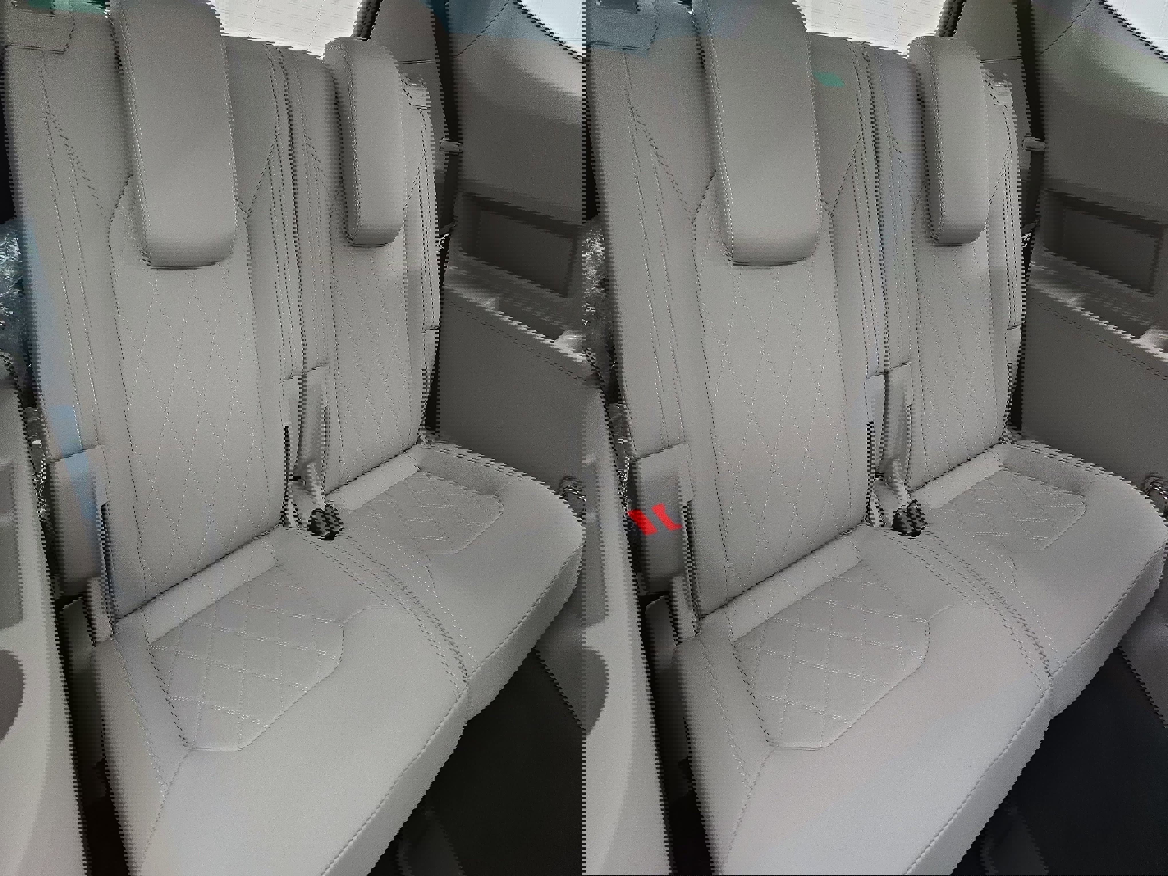 New 2026 Volkswagen Atlas SEL Premium R-Line image 12