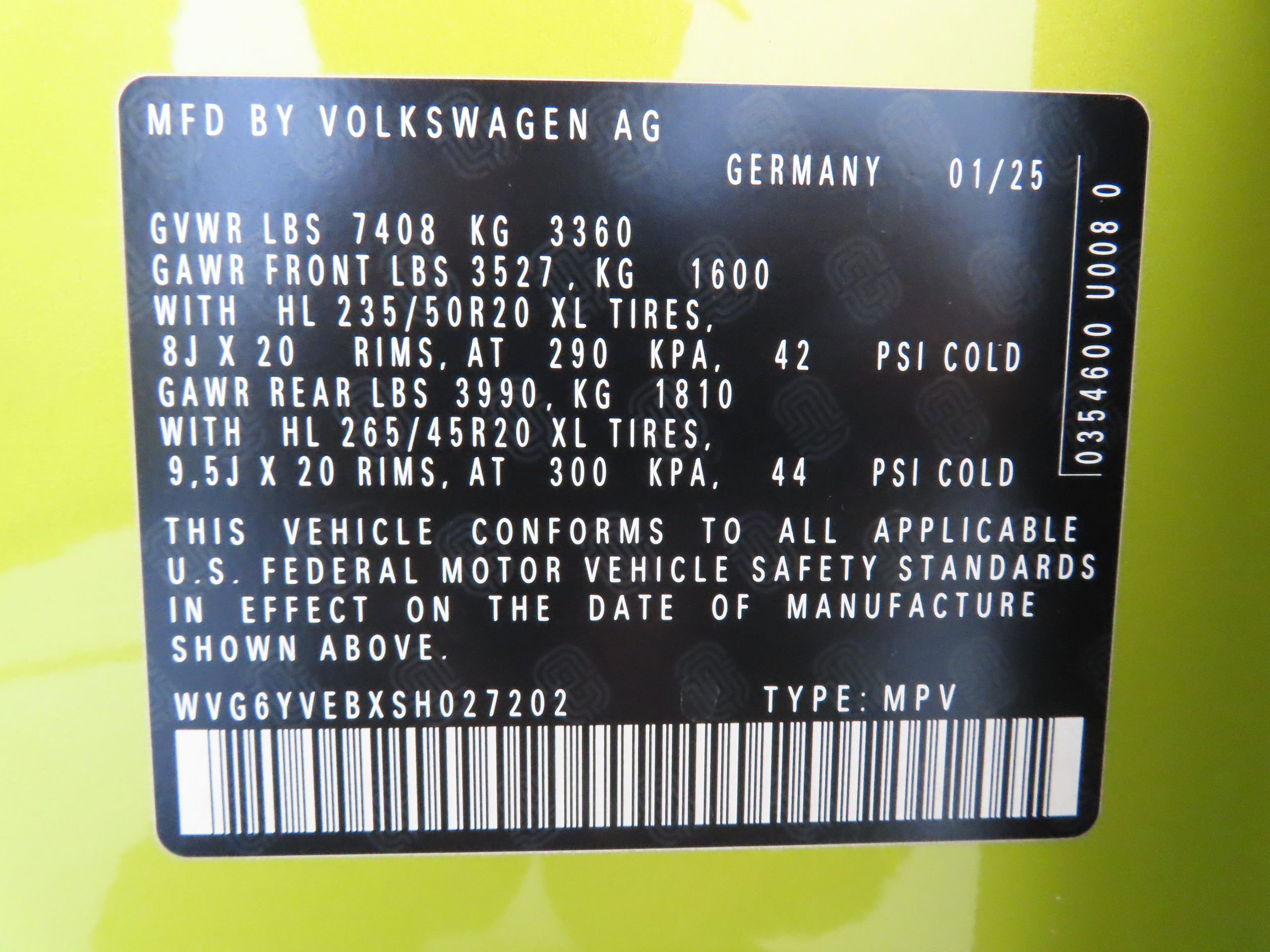 New 2025 Volkswagen ID. Buzz 1st Edition image 30