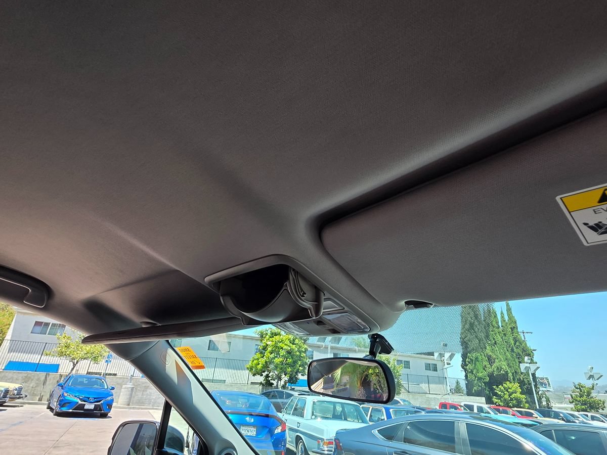Used 2018 Honda Pilot LX image 17