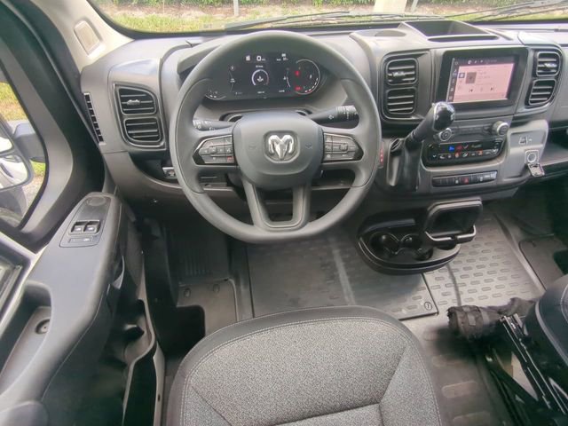 Used 2025 RAM ProMaster 2500 w/ U-Haul Equipment Group FWD image 17