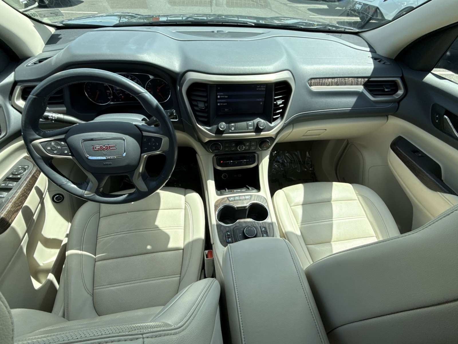 Used 2021 GMC Acadia Denali w/ Denali Technology Package AWD/4WD image 23