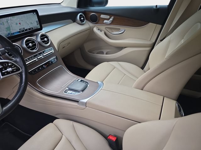 Used 2022 Mercedes-Benz GLC 300 4MATIC image 28