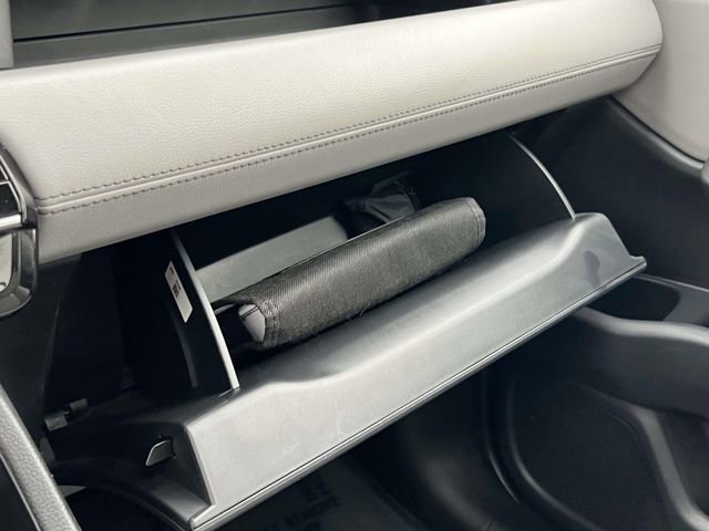 Used 2023 Honda Pilot Touring image 14