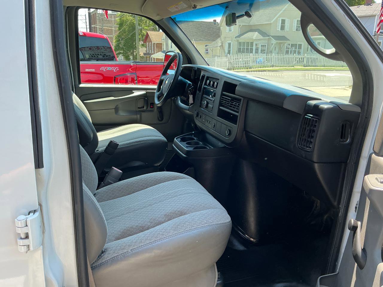 Used 2013 Chevrolet Express 2500 LS RWD image 19