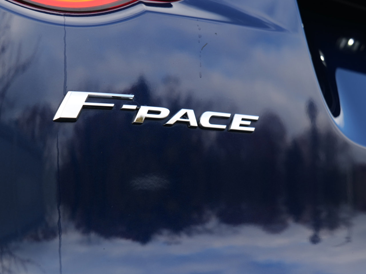 Used 2018 Jaguar F-PACE Prestige image 63