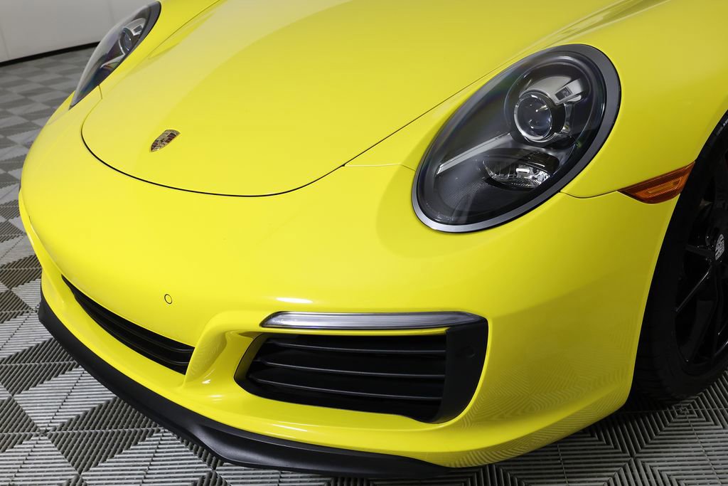 Used 2018 Porsche 911 Carrera S image 39