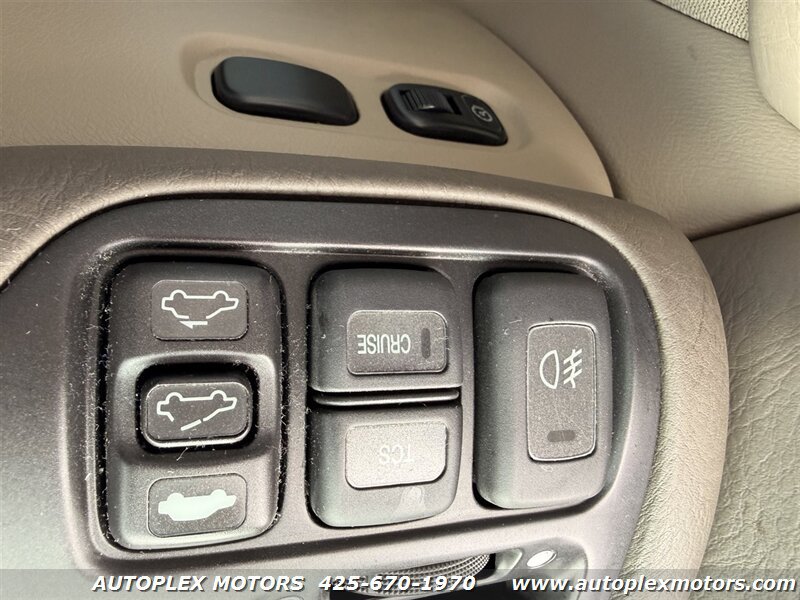 Used 2002 Acura TL FWD image 14