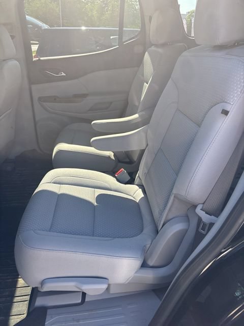 Certified 2023 GMC Acadia SLE w/ Driver Convenience Package AWD/4WD image 6