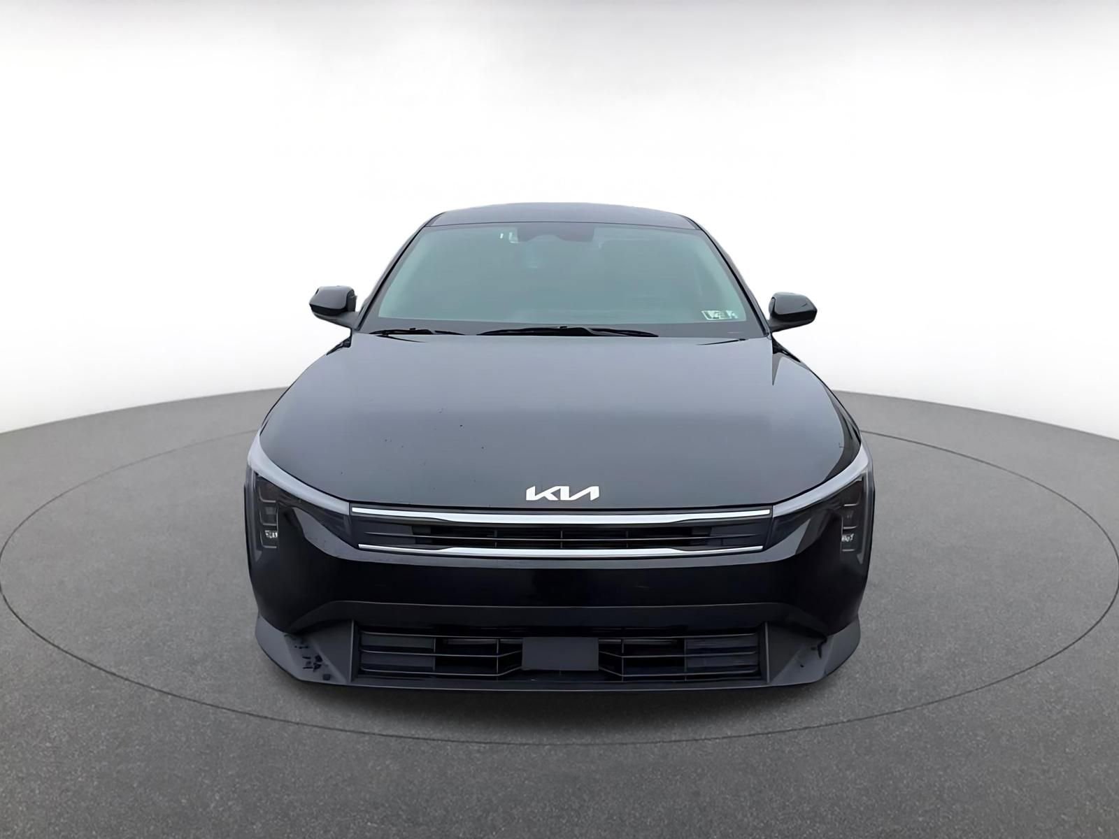 Used 2025 Kia K4 FWD image 4