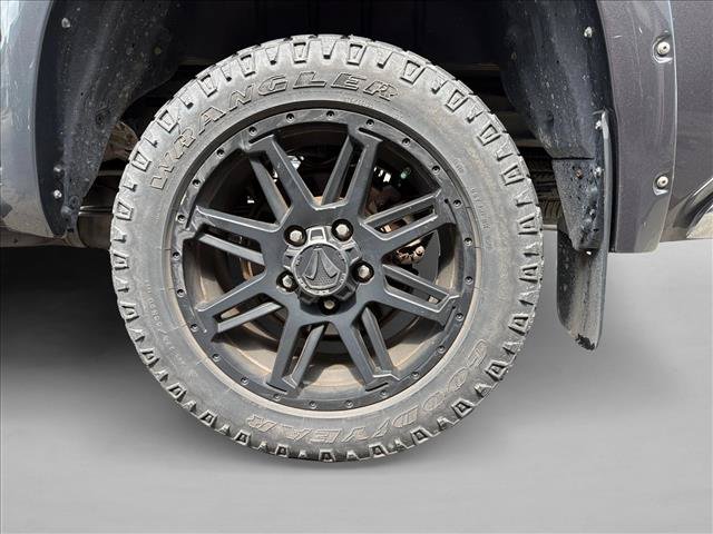 Used 2019 Toyota Tundra SR5 w/ SR5 Upgrade Package AWD/4WD image 7
