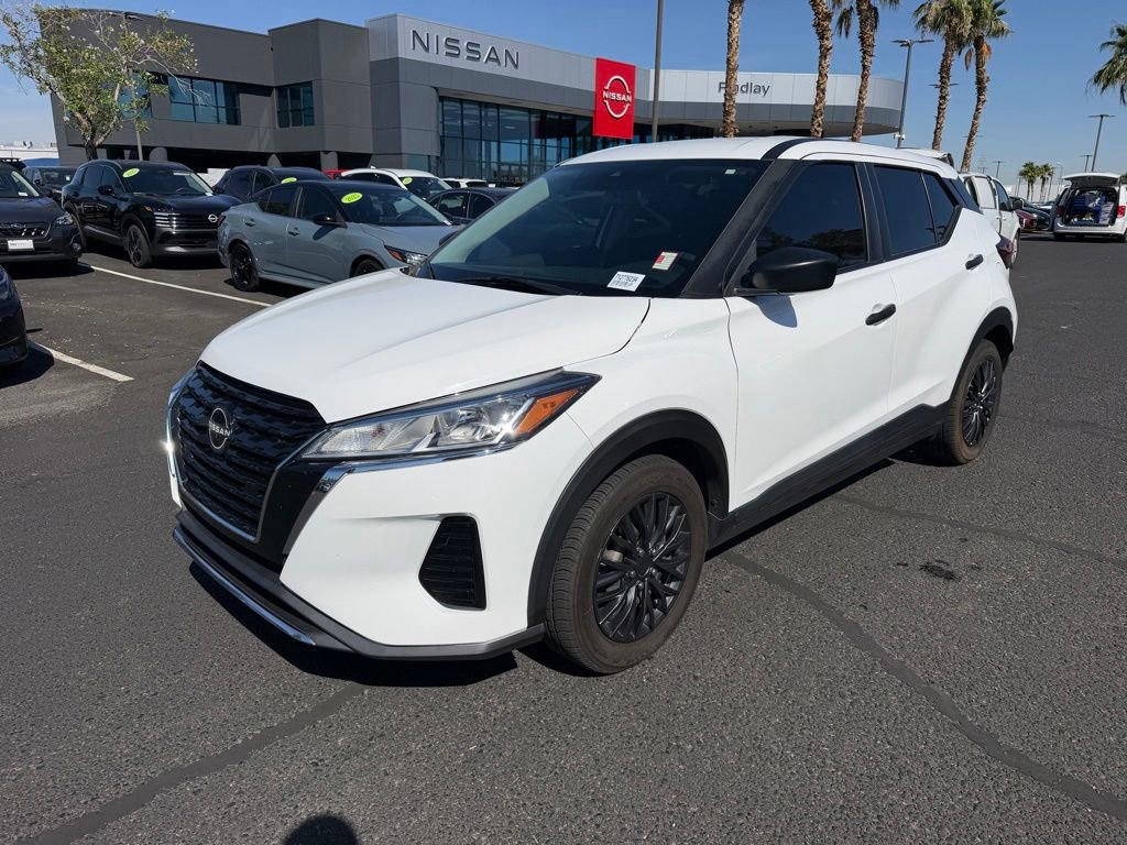 Used 2022 Nissan Kicks S FWD image 1