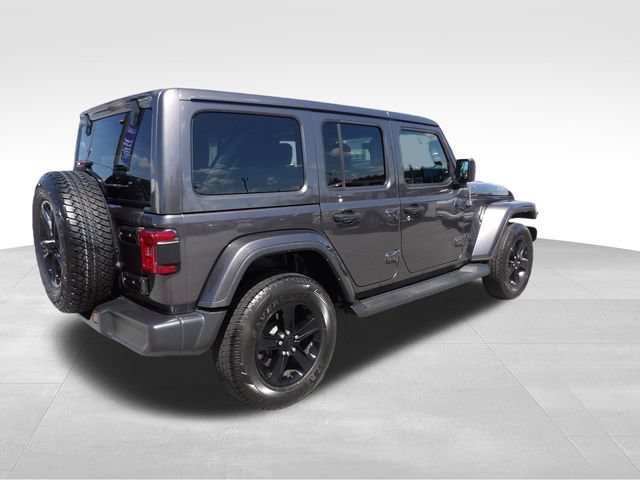 Used 2022 Jeep Wrangler Unlimited Sahara AWD/4WD image 8