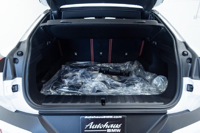 New 2027 BMW X2 xDrive28i AWD/4WD image 13