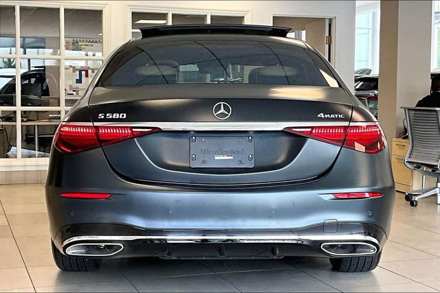 Certified 2022 Mercedes-Benz S 580 4MATIC Sedan w/ AMG Line Package image 2