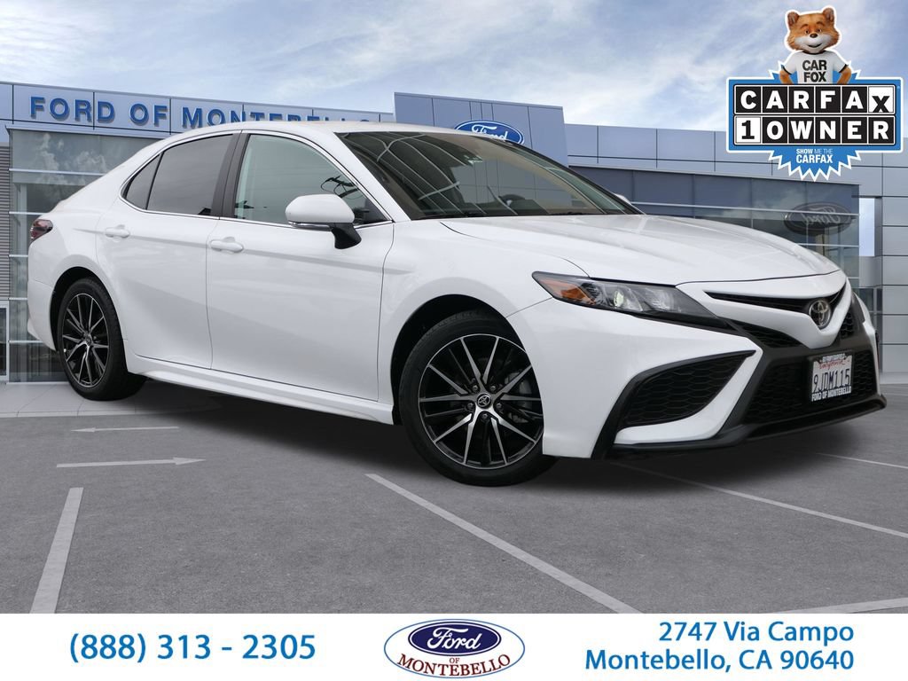 Used 2024 Toyota Camry SE