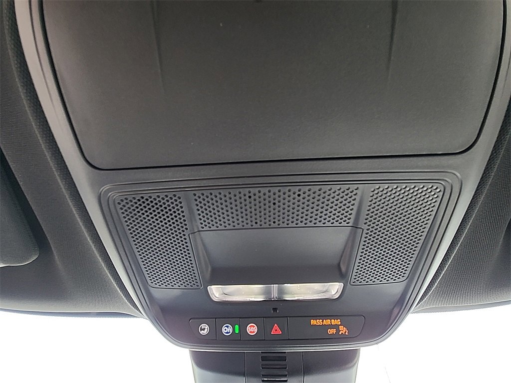 New 2026 Chevrolet Traverse LT w/ Enhanced Driving Package image 24