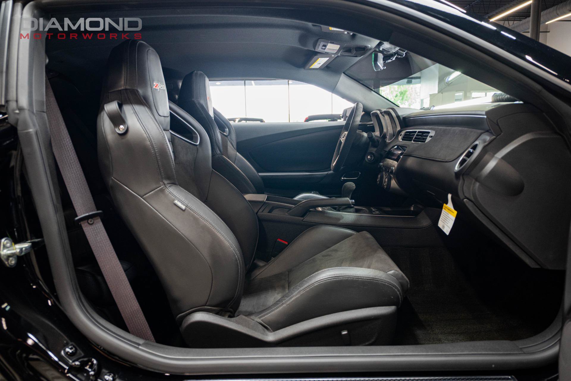 Used 2015 Chevrolet Camaro Z/28 RWD image 88
