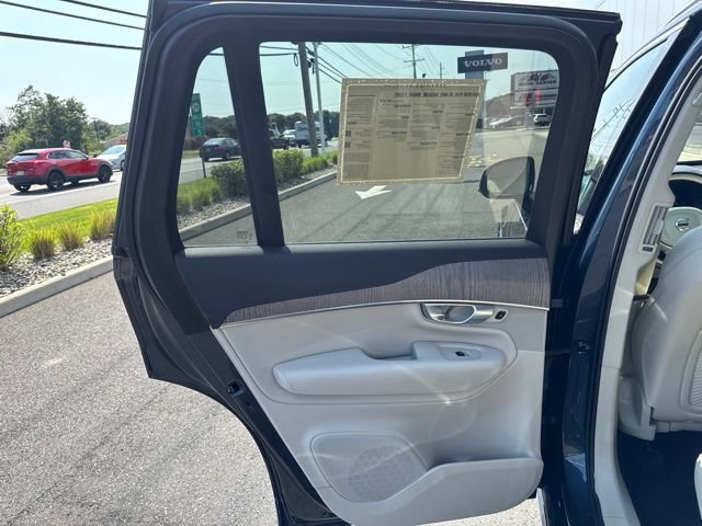 Certified 2024 Volvo XC90 B5 Plus w/ Protection Package Premier AWD/4WD image 16