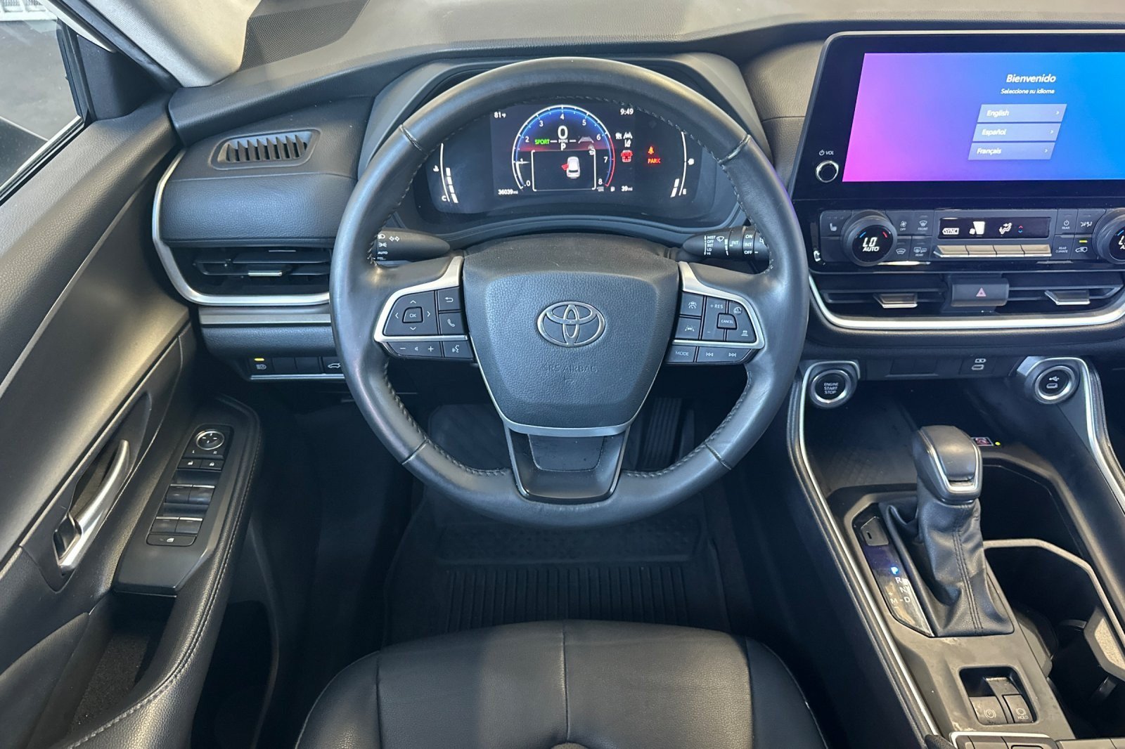 Certified 2024 Toyota Grand Highlander FWD image 13