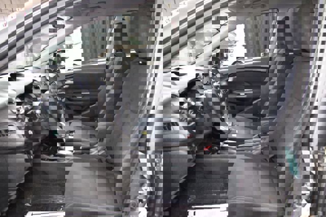 Used 2013 Honda Insight LX image 9