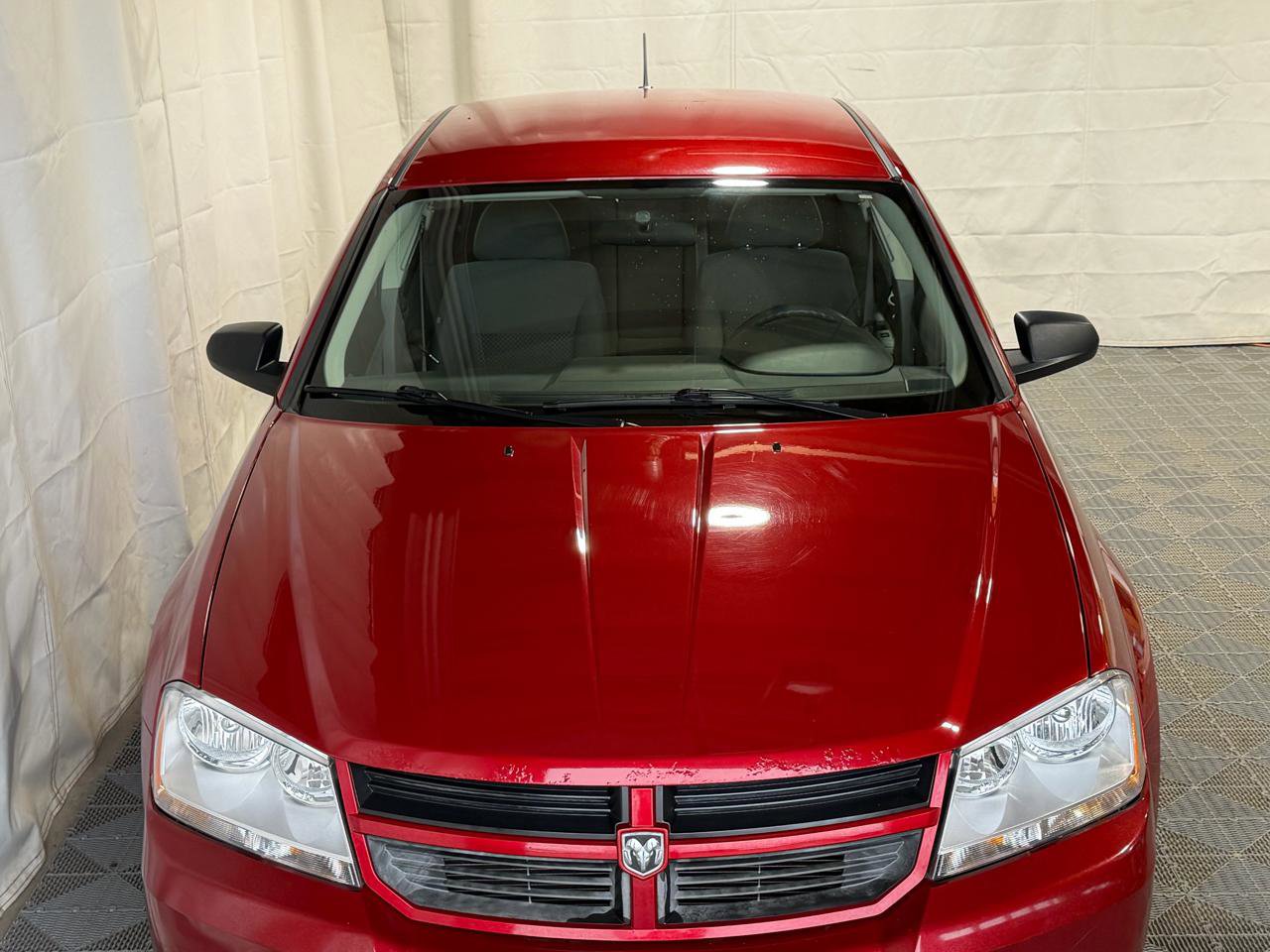 Used 2008 Dodge Avenger SE FWD image 2