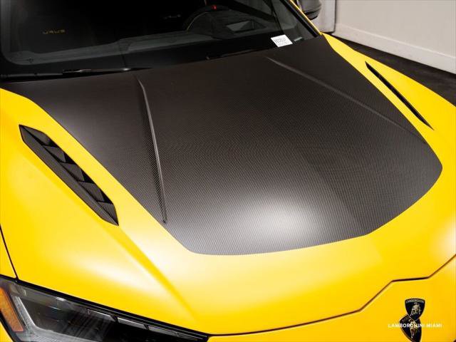 Used 2024 Lamborghini Urus Performante image 3