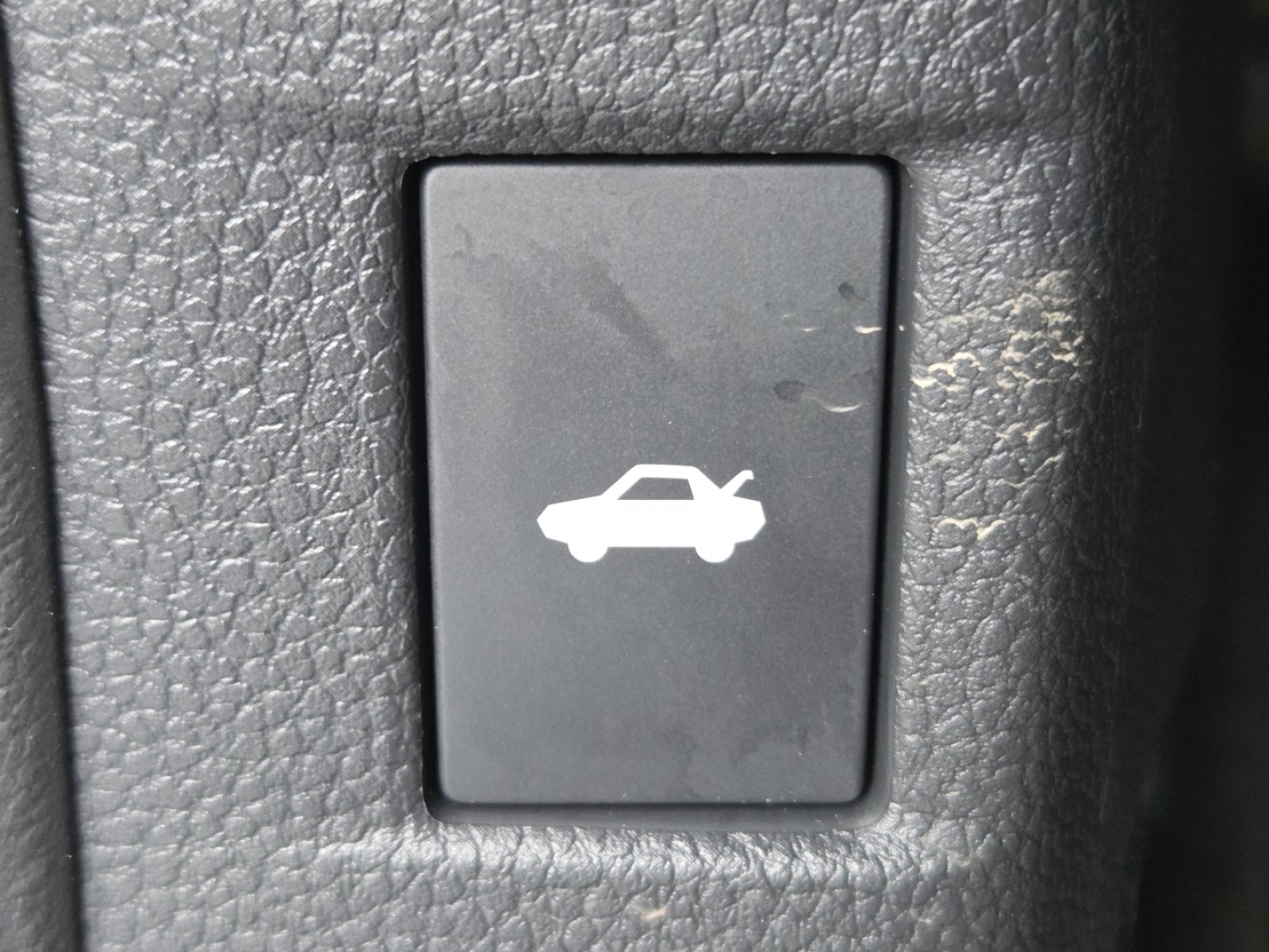 Used 2025 Honda Accord LX image 11
