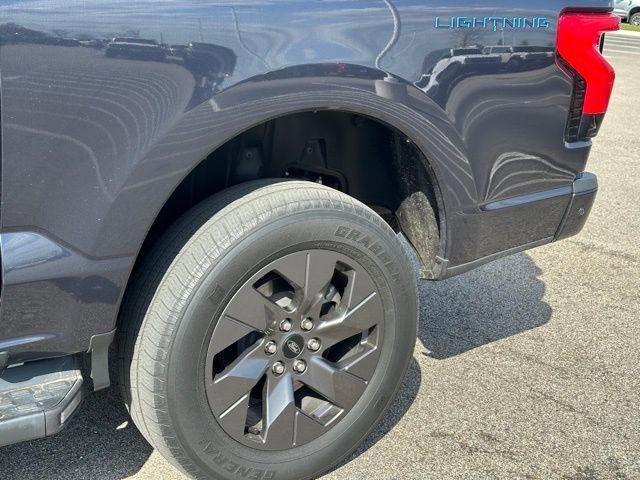 Used 2022 Ford F150 Lightning Lariat w/ Equipment Group 511A High image 7