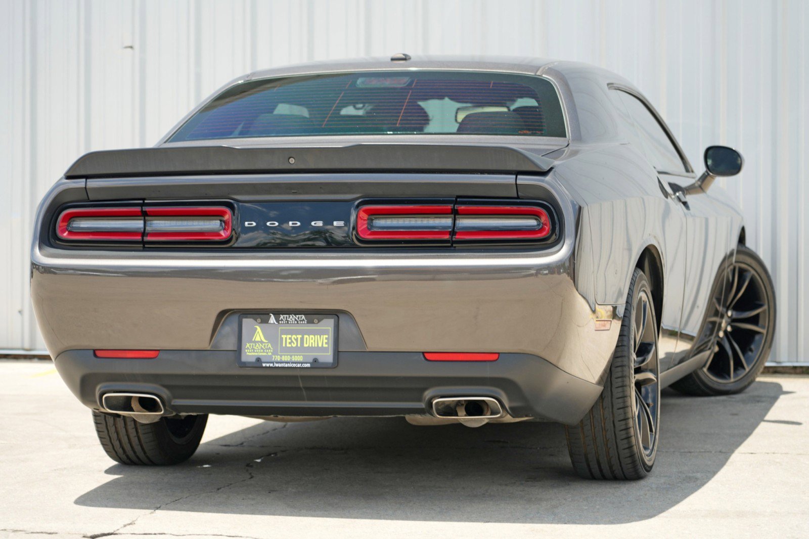 Used 2018 Dodge Challenger SXT w/ Blacktop Package image 4