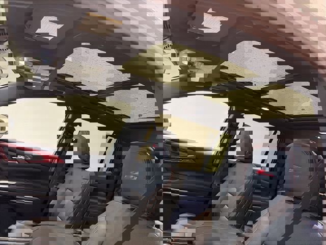 New 2026 Chevrolet Traverse Z71 w/ LPO, Floor Liner Package image 12