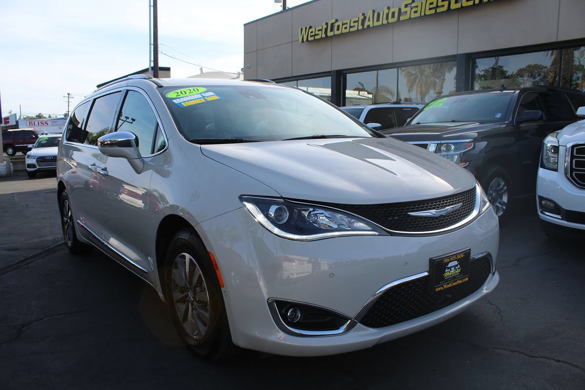 Used 2020 Chrysler Pacifica Limited w/ Advanced Safetytec Group FWD image 8