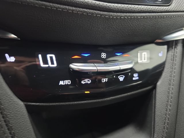 Certified 2024 Cadillac XT5 Luxury FWD image 19